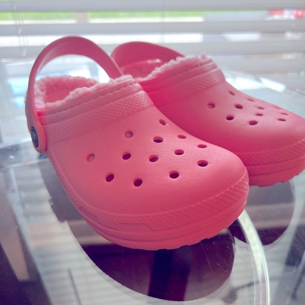 Crocs Kids' Classic Lined Clogs - Pink